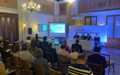 Conversatorios exponen la gravedad de los casos de corrupci�n que involucran a Antonio Fretes
