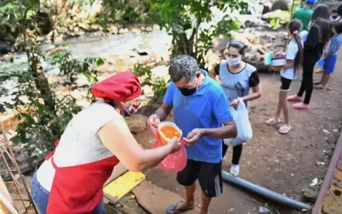Alarmante pobreza: 1,8 millones de paraguayos no acceden a comida digna