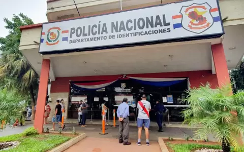 S�lo por hoy: Identificaciones entregar� c�dulas para que puedan votar