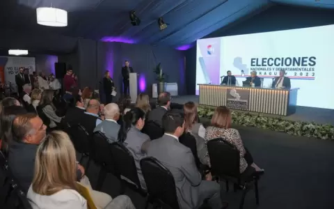 TSJE inaugur� "Centro de difusi�n electoral" donde mantendr�n actualizado el desarrollo electoral