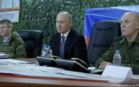 Putin visita cuarteles de las tropas rusas en los frentes de Jers�n y Lugansk
