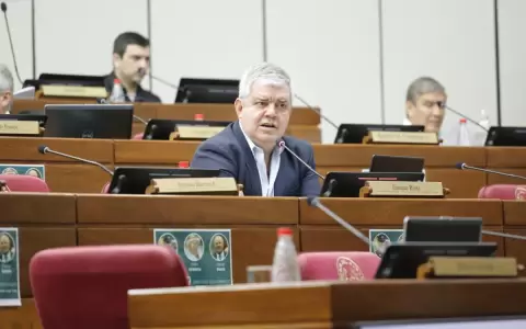 Cuestionan omisi�n del estudio sobre uso de dinero de la UE para reparar aulas