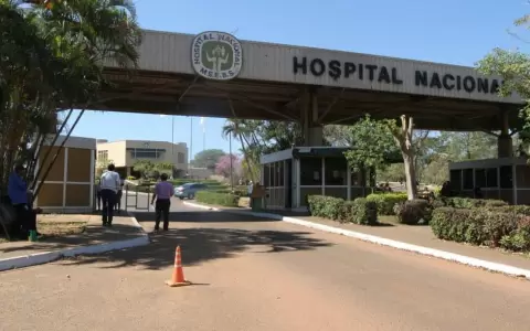Madre que dio a luz en el piso del Hospital de Itaugu� evoluciona favorablemente