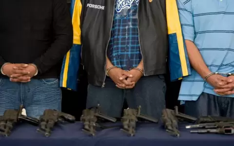 M�xico crea una comisi�n presidencial para combatir el tr�fico de drogas sint�ticas y armas en el pa�s