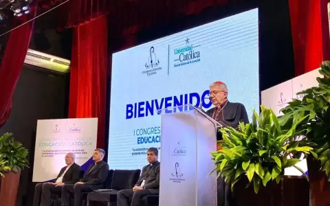 Inici� hoy el primer Congreso Nacional de Educaci�n Cat�lica