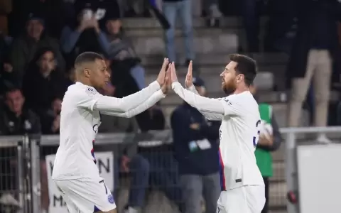 La sociedad Mbapp�-Messi consigue otra victoria para PSG