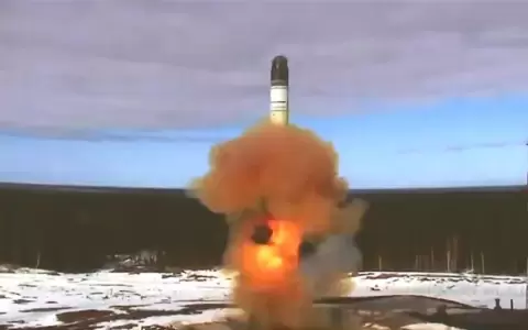 Rusia realiza prueba de un misil intercontinental "avanzado"