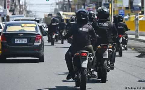 Ataque armado en Ecuador deja diez muertos