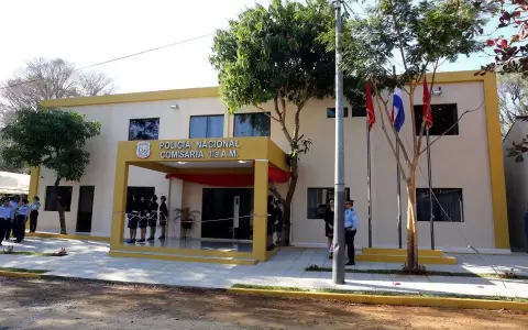Polic�a Nacional ofrece desayuno, abrigo y atenci�n m�dica a detenidos