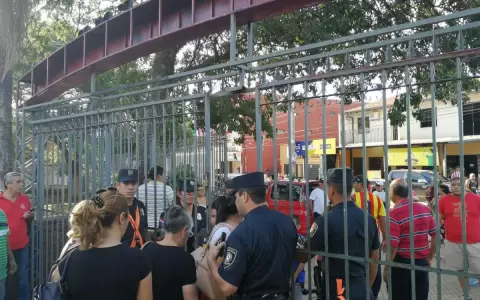 Concertaci�n solicita que militares custodien locales de votaci�n el 30 de abril