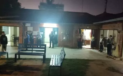 Allanan cl�nica clandestina: encuentran hasta celda para personas que "estaban en crisis"