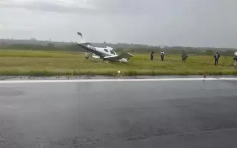 Alegre y otros tripulantes salen ilesos de percance a�reo