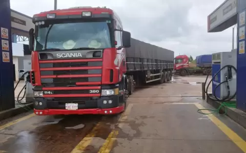 Fiscal�a incaut� camiones con cargas de dudosa procedencia