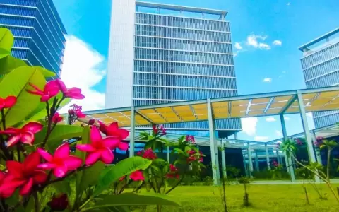 Oficinas de Gobierno: entre la pol�mica por titularidad del terreno y permisos municipales