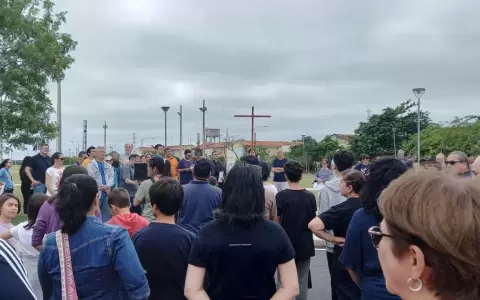 Asunci�n: cargada agenda de Viernes Santo concluy� con V�a Crucis