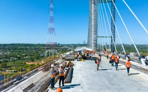 Faltan solo 80 metros para completar el puente H�roes del Chaco