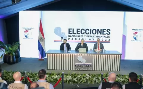 Ministros del TSJE piden honrar la democracia que "ha costado mucho al Paraguay"