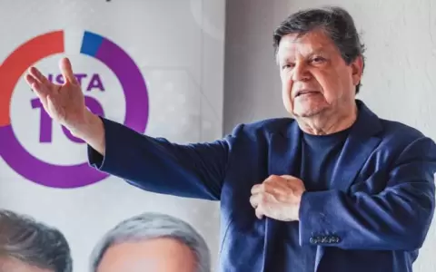 Propuestas como la reforma del Estado y empoderamiento de la mujer son principales ejes de Acevedo