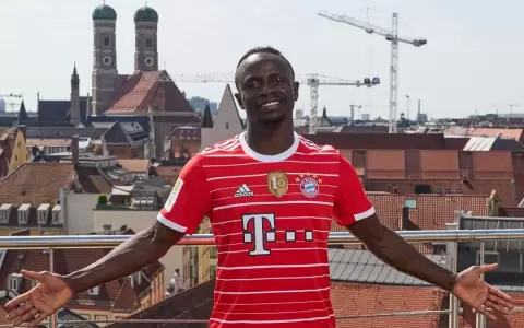 Bayern M�nich suspende a Sadio Man� por agresi�n a Leroy San�