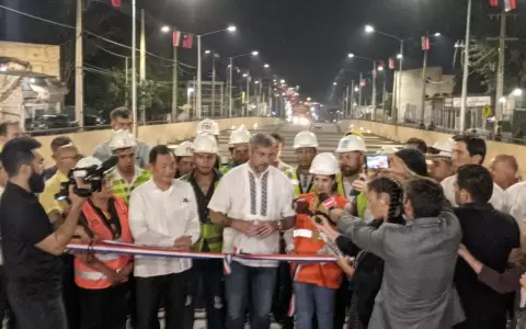 El Gobierno inaugur� oficialmente las obras en Tres Bocas