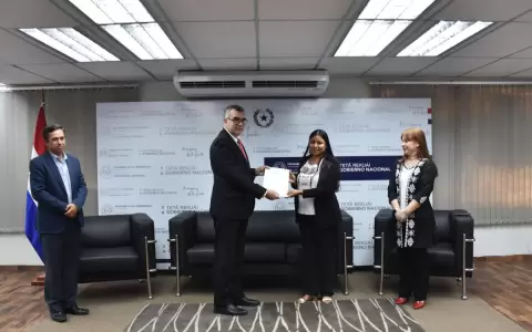 MEC: Direcci�n de Educaci�n Escolar Ind�gena, ocupada por primera vez por mujer nativa