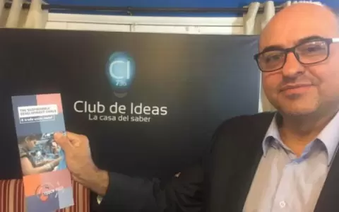 V�ctor Ben�tez Gonz�lez, economista.