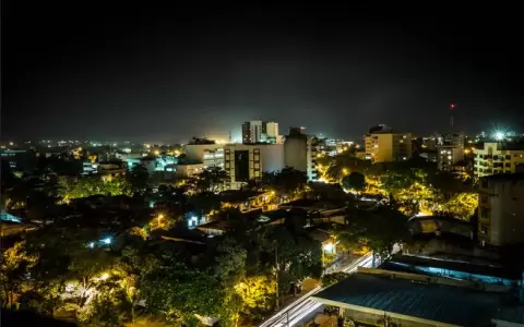 Seguir�n las noches frescas