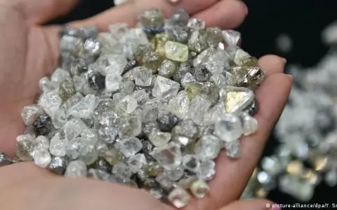 G7 quiere limitar las exportaciones de diamantes rusos