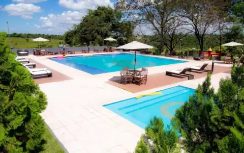 Canindey�: el encuentro con la cordillera de Mbaracay� invita al descanso