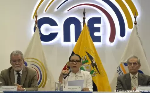 Ecuador celebrar� elecciones generales anticipadas el 20 de agosto