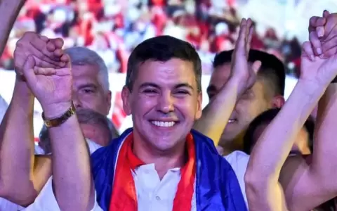 Pe�a saluda a los trabajadores en su d�a y ratifica su compromiso para los pr�ximos 5 a�os