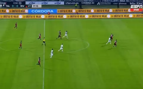 La descomunal corrida de Ram�n Sosa en el triunfo ante River Plate