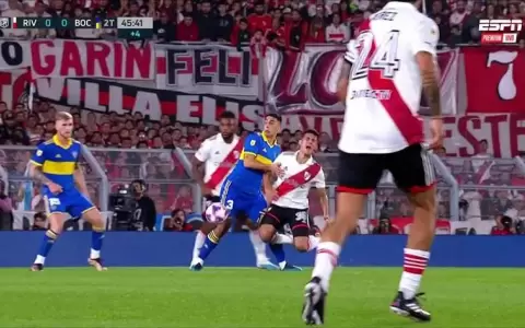 River Plate vence a Boca Juniors con un pol�mico penal sobre la hora