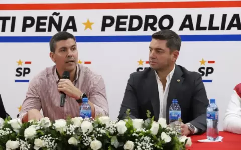 Santiago Pe�a presenta a su equipo de transici�n y dice que "no quiere improvisar"