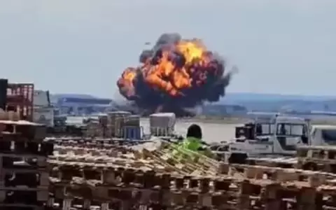 Se estrella un caza en la base de Zaragoza