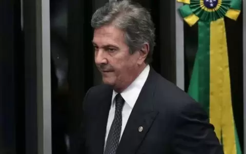 Expresidente de Brasil, Collor de Mello, condenado a ocho a�os de prisi�n por corrupci�n