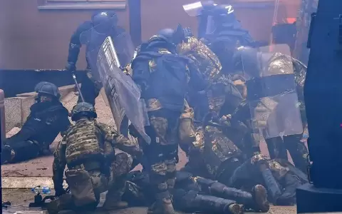 La violencia �tnica se reaviva en Kosovo