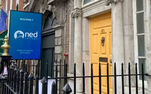 NED College sortea 300 becas para estudiar ingl�s en Irlanda
