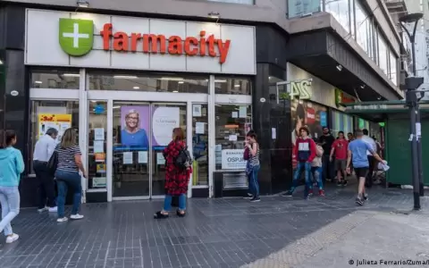 Ciberataque extorsivo a sistema usado en farmacias afecta a millones de usuarios en Argentina