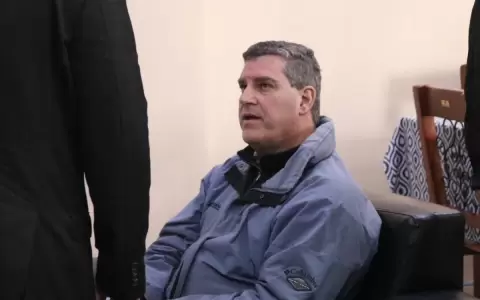 Ex banquero Peirano es �alojado� en la sede de Interpol