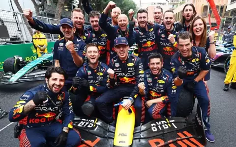 F�rmula 1: Max Verstappen gan� en la tierra de Charles Leclerc