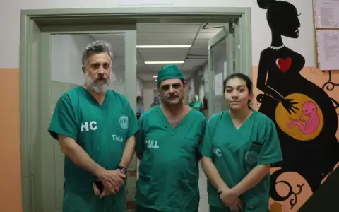 Realizan broncoscopia r�gida por primera vez a un ni�o en el Hospital de Cl�nicas