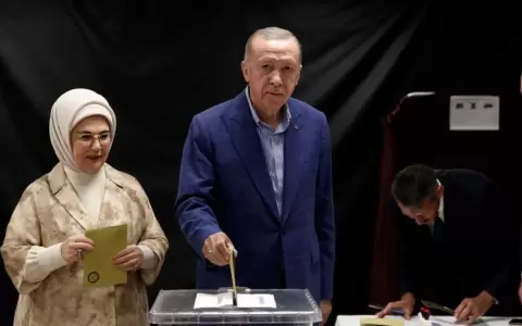 Tayyip Erdogan lidera el escrutinio de las elecciones presidenciales en Turqu�a