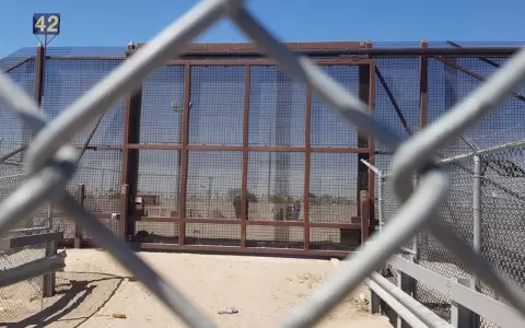 Albergues, autoridades y Cruz Roja del sur de EE. UU. se refuerzan para recibir m�s migrantes