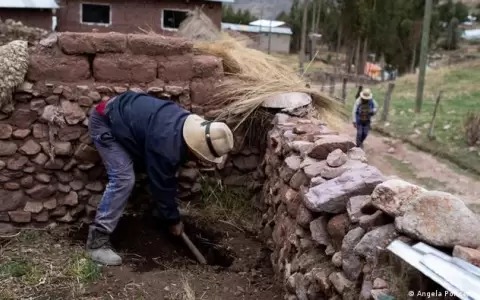 La pobreza en Per� aument� un 1,6 % en 2022 y afecta a m�s de 9 millones de personas