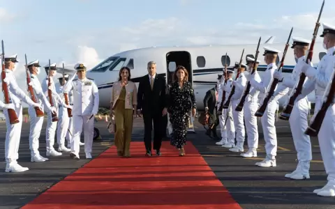 Abdo participar� esta semana del foro econ�mico en Qatar