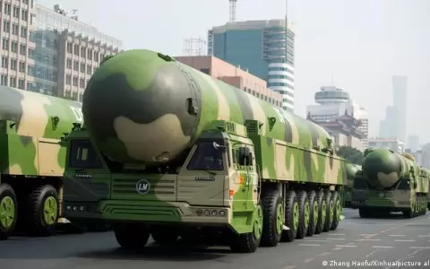 El G7 protesta por el aumento del arsenal nuclear chino