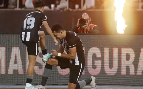 Asistencia de Mat�as Segovia en la goleada de Botafogo
