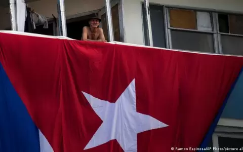 Di�logo UE-Cuba: entre las crisis y el bloqueo