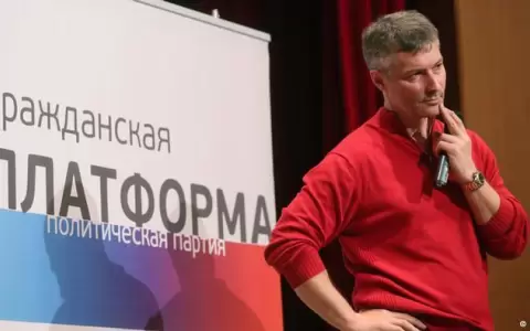 Multan a opositor ruso por criticar la invasi�n de Ucrania